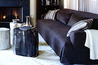capa sofisticada preta para sofá