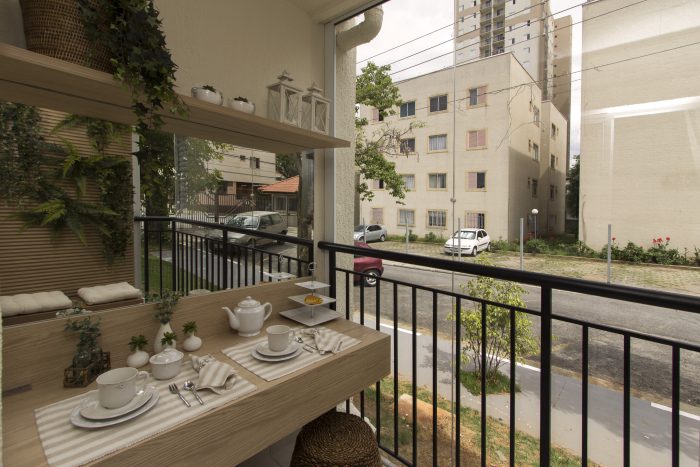 Decoração com mesa no HomeClub Guarulhos | Tibério Construtora