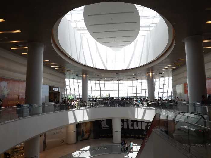 Foto da praça de alimentação do Tietê Plaza Shopping |Tibério Construtora