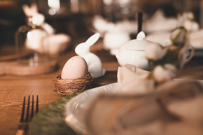 Decoração Ovos Páscoa | Tibério Construtora 