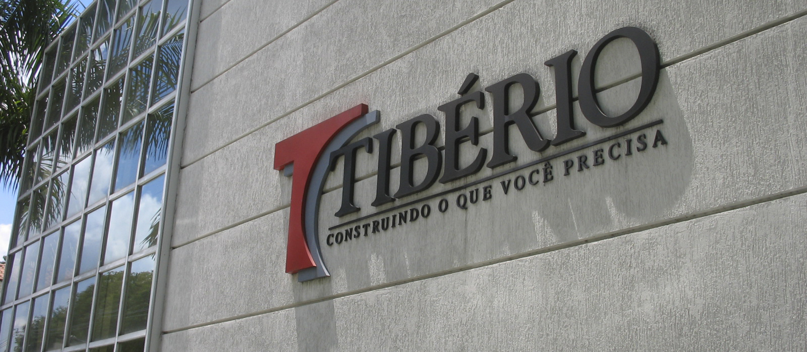 Tibério Construtora