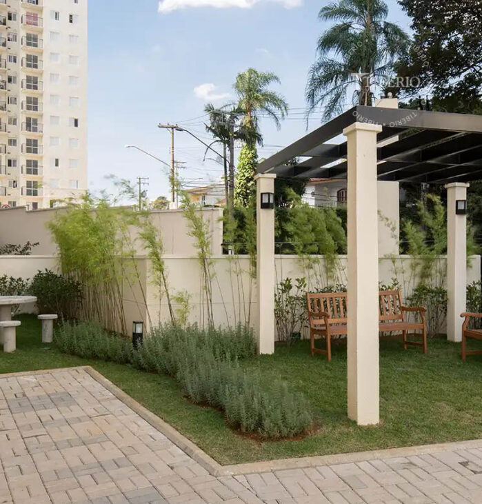 Praça de Jogos <br>Uso residencial.