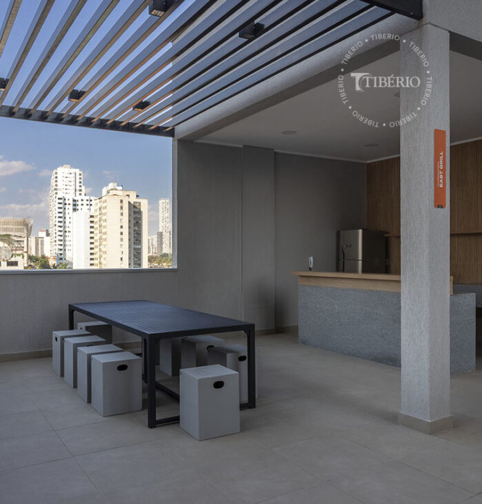 East Grill <br>Uso residencial.