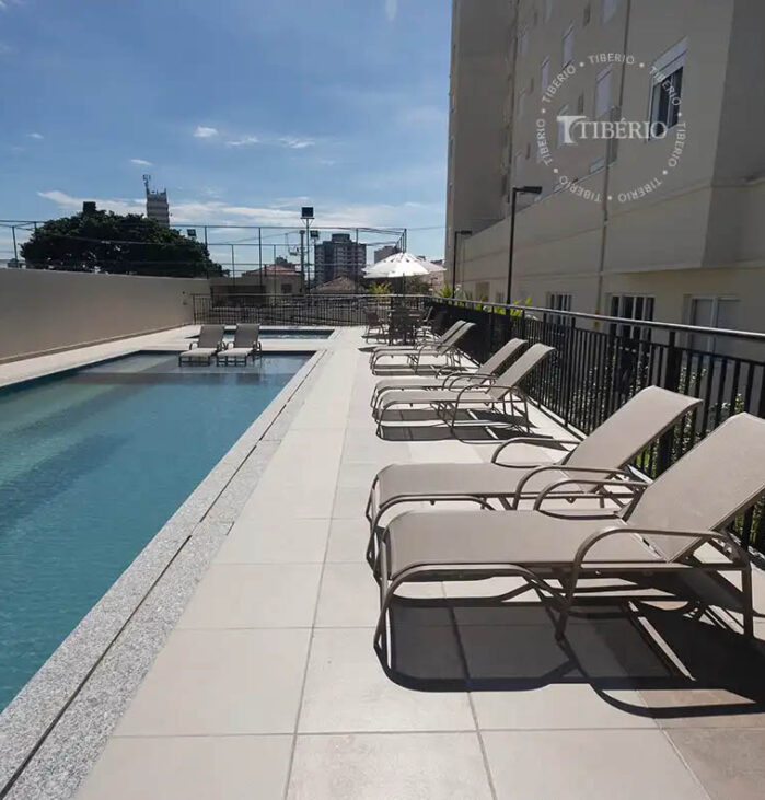 Piscinas e Solarium <br>Uso residencial.